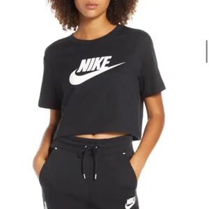 Nike Crop TShirt